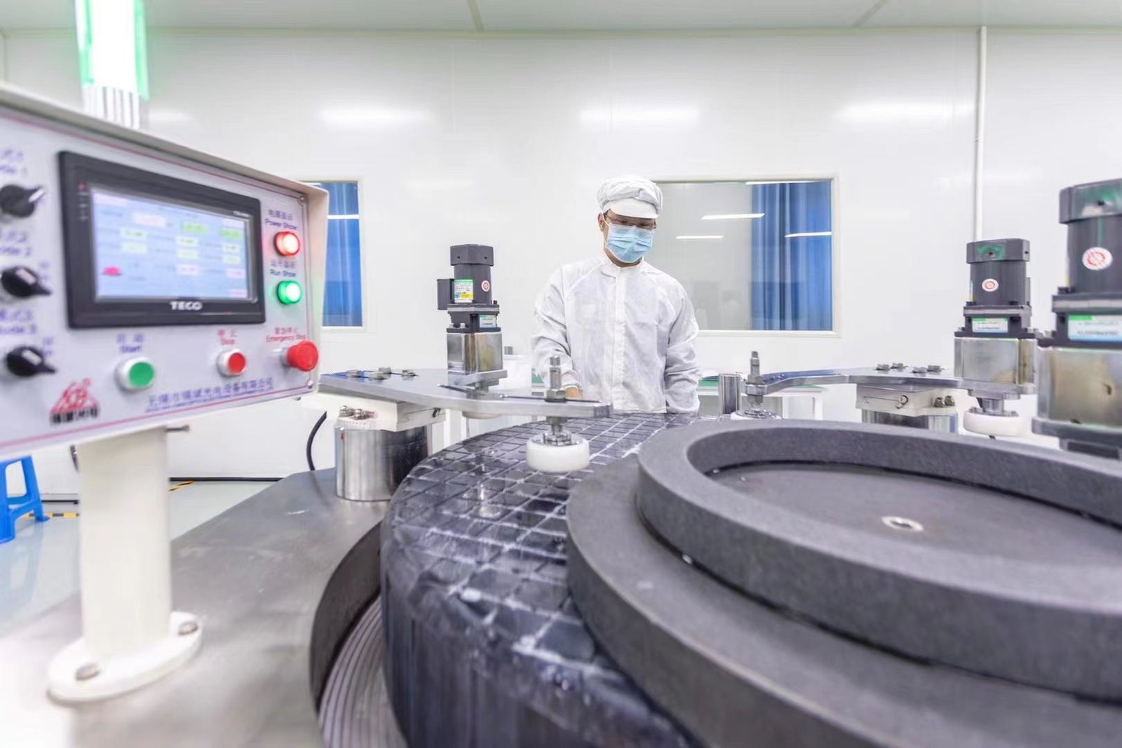 Precision Grinding to the minute, Intelligent manufacturing for the Future